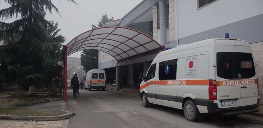 EMRI/ 29-vje&ccedil;ari nga Maliqi akuzon policin&euml; greke p&euml;r