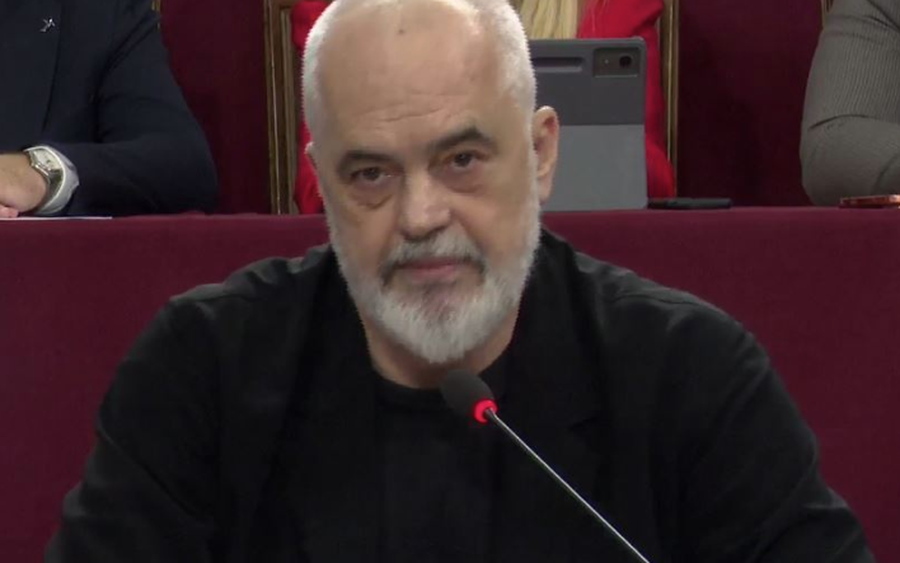 Nga Zvërneci tek protesta e 15-të për dorëheqjen e