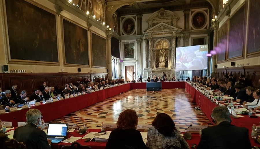 Komisioni i Venecias opinion për pr/ligjin e Financimit të Partive: Ka
