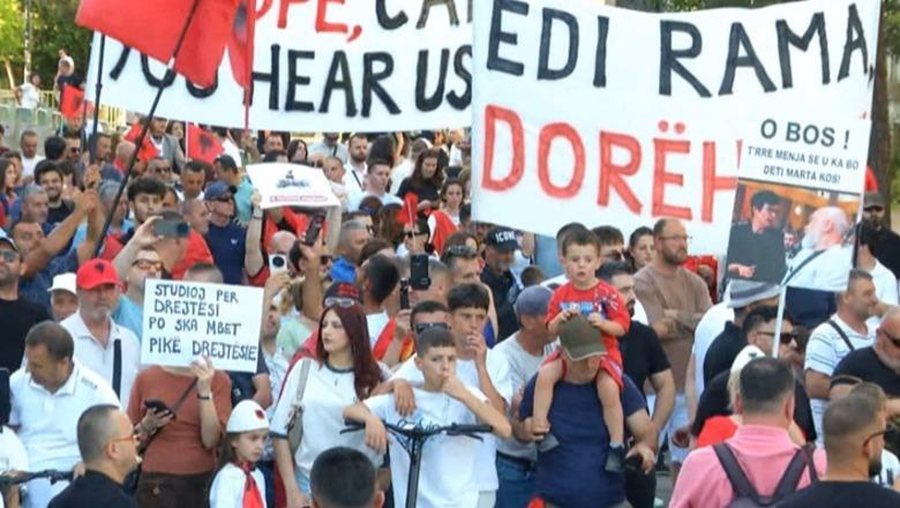 Sulmi ndaj medias gjatë protestës tek Kryeministria, AGSH: Të