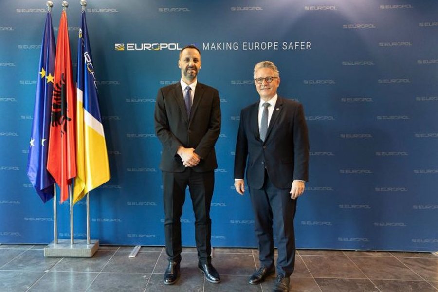 Lamallari takim me drejtorin e Europol: Forcojm&euml; bashk&euml;punimin n&euml;