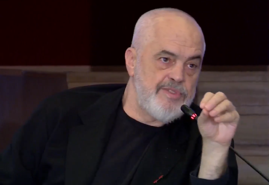 &ldquo;N&euml;na e nj&euml; shokut tim doli n&euml; protest&euml;&rdquo;, Rama:
