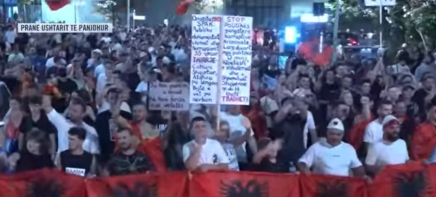 Mbyllet protesta, nis marshimi n&euml; rrug&euml;t e Tiran&euml;s, ndalesa e