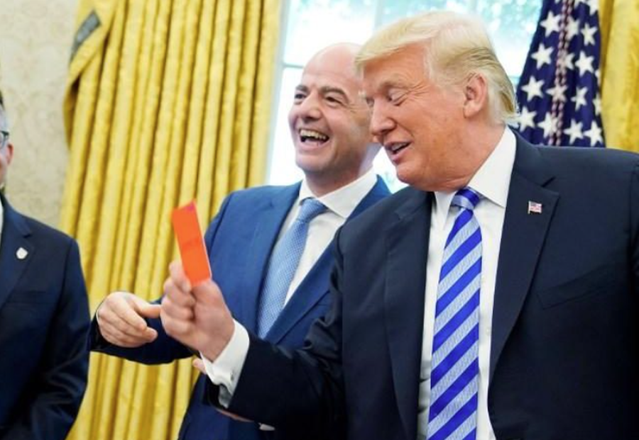 Skandal n&euml; Kup&euml;n e Bot&euml;s, Trump telefonon presidentin e FIFA-s