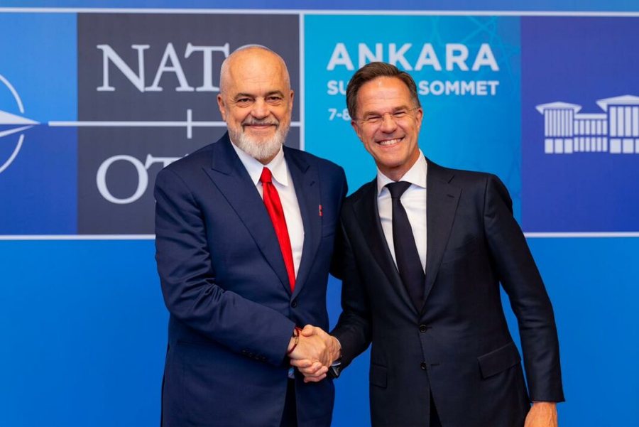 Rama nga Ankaraja shuan z&euml;rat p&euml;r anulimin e Samitit t&euml;