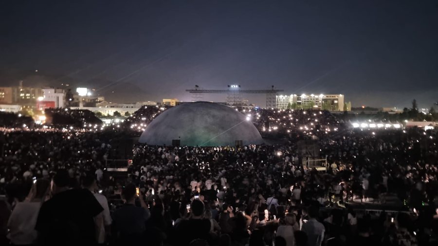 VIDEO/ Kanye West koncert live në Tiranë, dalin pamjet e para nga