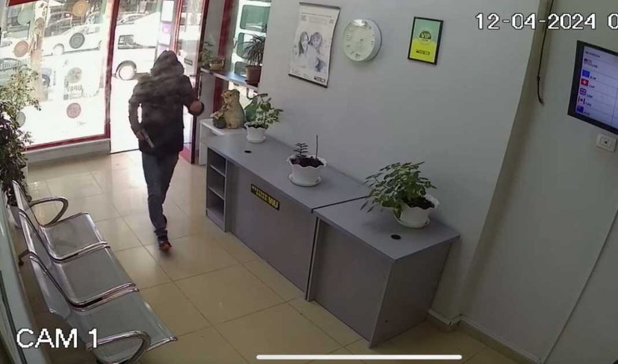 Grabitet një dyqan pagesash në Durrës, “skifteri”