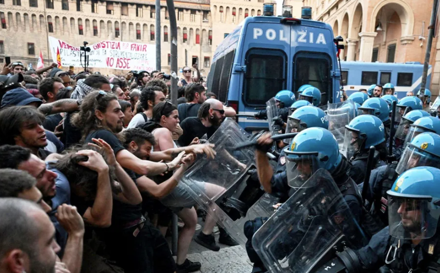 Marokeni vd*q teksa arrestohej, protesta të dhunshme në Itali, 64