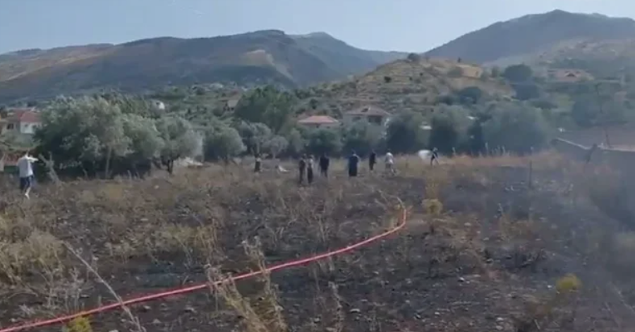 Zjarr n&euml; Lazarat, era e fort&euml; favorizon flak&euml;t dhe rrezikon