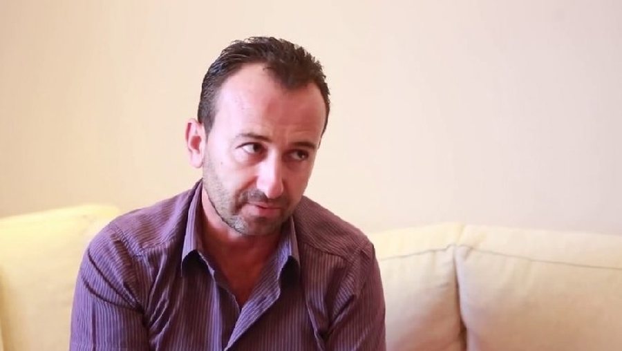N&euml; arrati prej disa vitesh, Kushtetuesja rr&euml;zon vendimin e