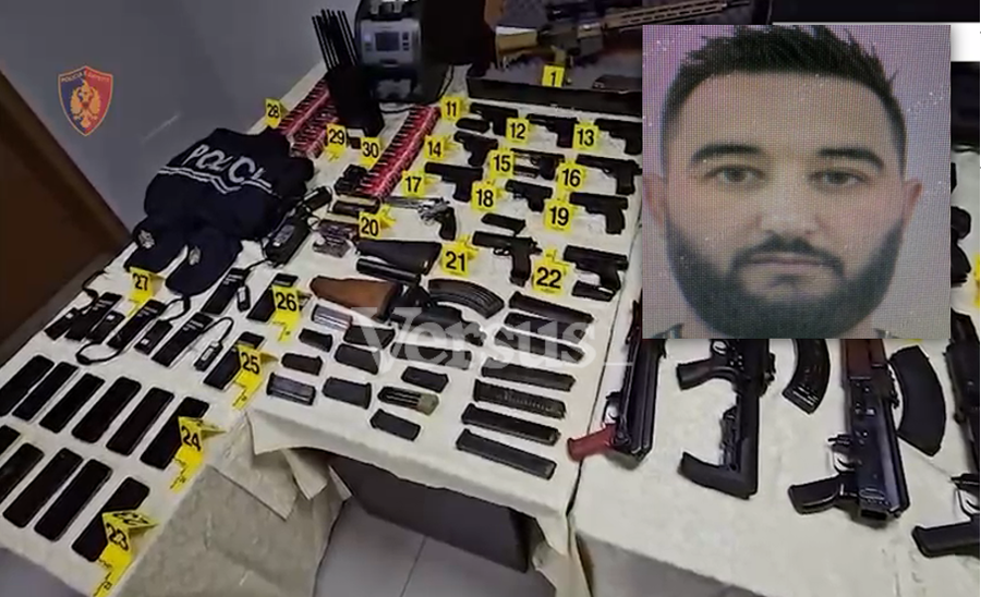 Pistoleta, snajper e kallashnikovë, bazë armatimi me 15 mijë