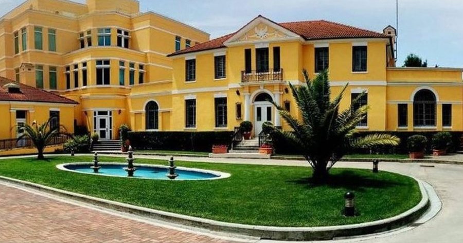 Ambasada SHBA shpjegon: Ja kush e vendos kohëzgjatjen e qëndrimit tuaj