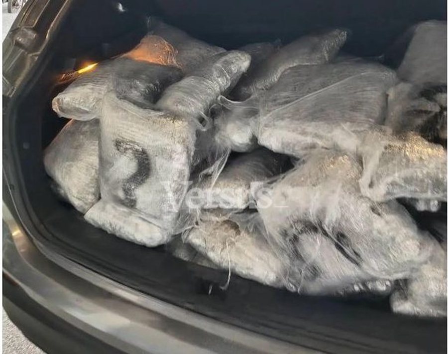 Operacion antidrog&euml; pran&euml; kufirit shqiptaro-grek, sekuestrohen 96 kg