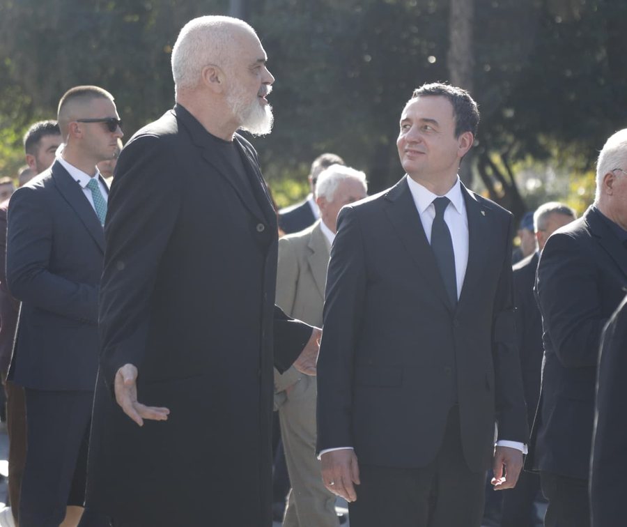 Lamtumirë Fatos Nano! Fjalët e fundit të Xhoanës, të