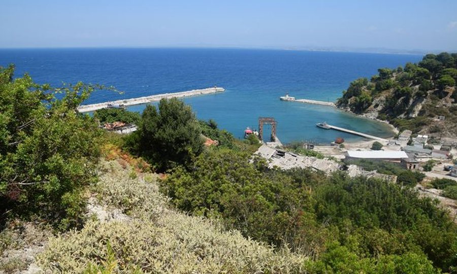 Organizatat mjedisore kundër resortit të Jared Kushner në Sazan: