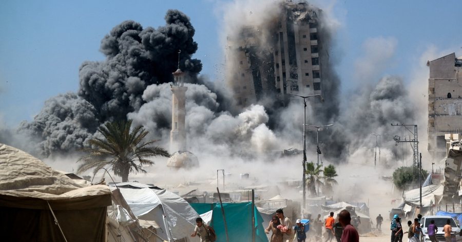 Izraeli: Mbi 250.000 banorë janë larguar nga Gaza
