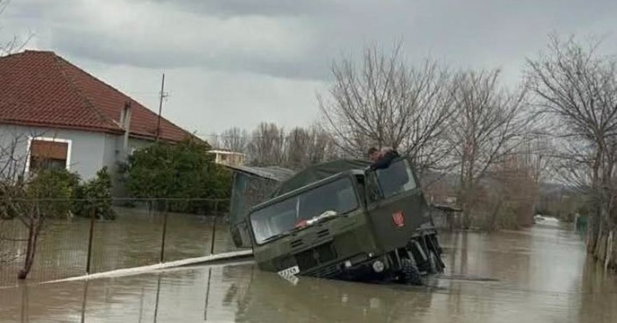 Do t&euml; ndihmonte banor&euml;t e p&euml;rmbytur, makina e ushtris&euml; ngec
