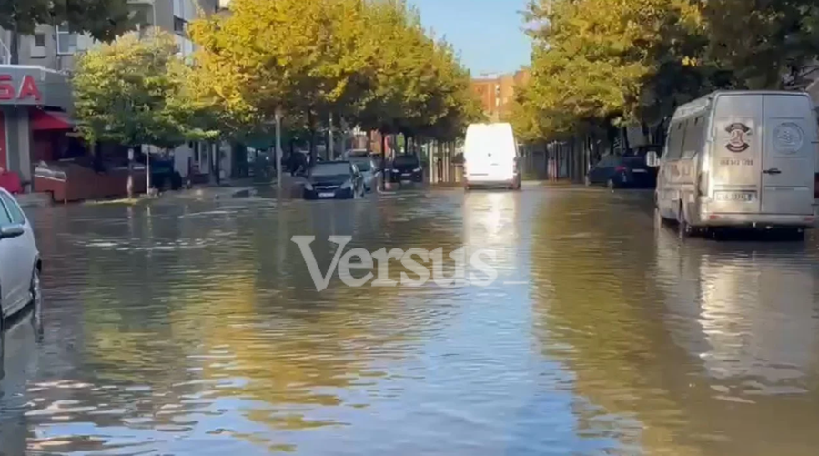 VIDEO/ Dhjetëra familje kaluan mbrëmjen në konvikt, Vlora