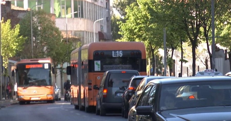 Shqipëria me më shumë autobusë për frymë se