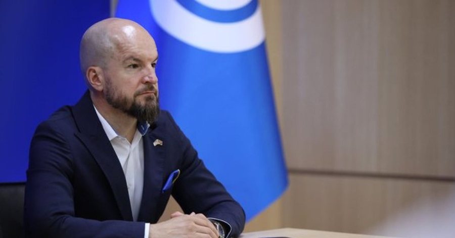 Alfred Lela: Pse PD duhet të kandidojë Fatos Lubonjën për