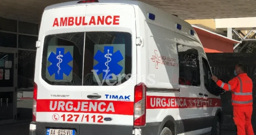 E rëndë! U fut për t’u larë në plazhin e