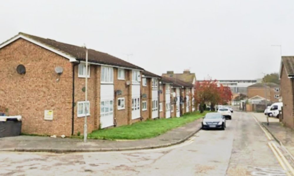 Knife murder in England, 25-year-old Albanian and a Latvian woman arrested