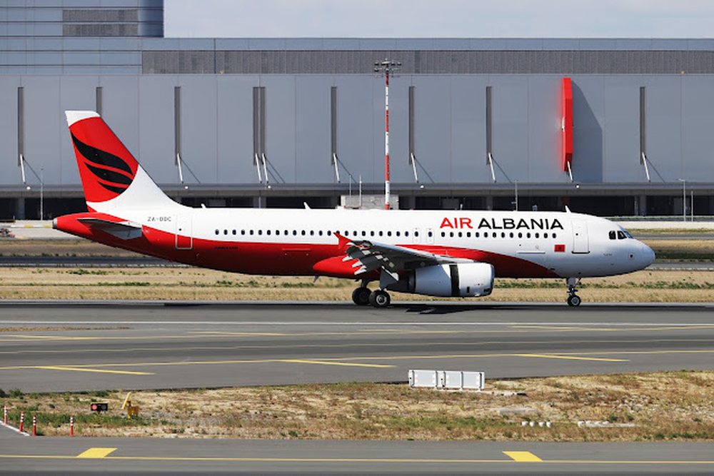 Air Albania në krizë financiare. Anulon planet për linjën