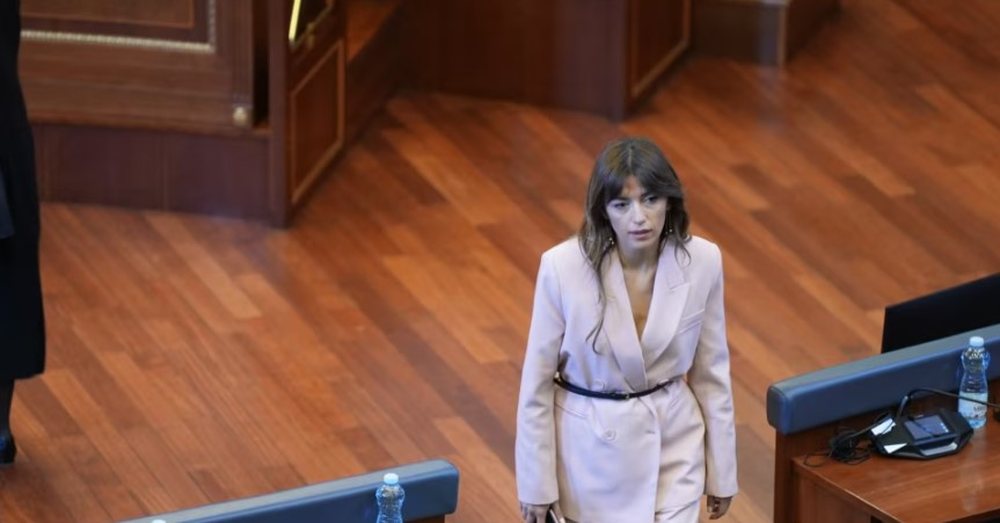 After more than three weeks of pause, the deputies of the Assembly of Kosovo