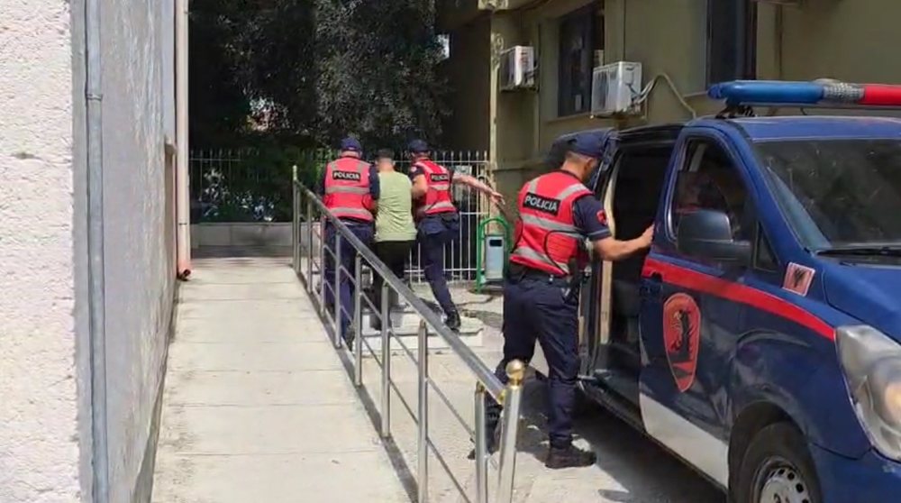 The Fier Court remands Xhension Toromeni, the perpetrator of the murder of