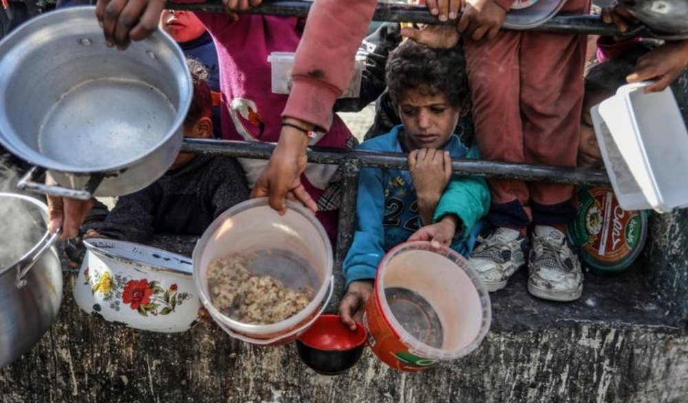 Famine-stricken Gazans: My youngest child doesn't know what fruit tastes