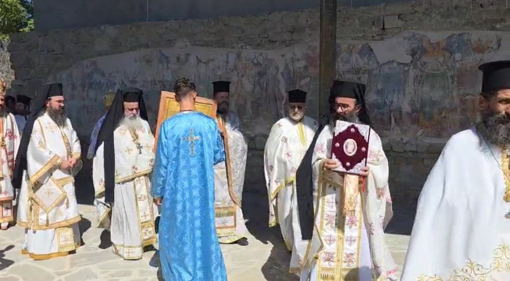 The martyrdom of Saint Cosmas Aetolian is commemorated in Kolkondas