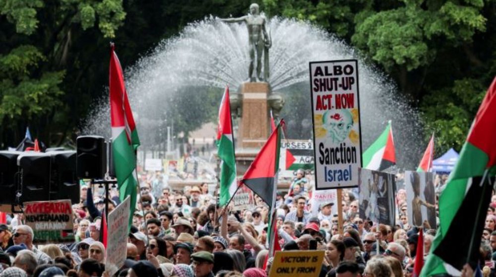 Massive protests in Australia in support of Palestine after clash between