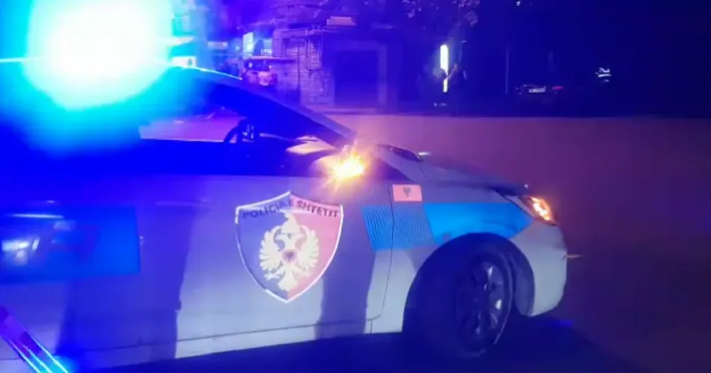 Makina përplas për vdekje këmbësoren në