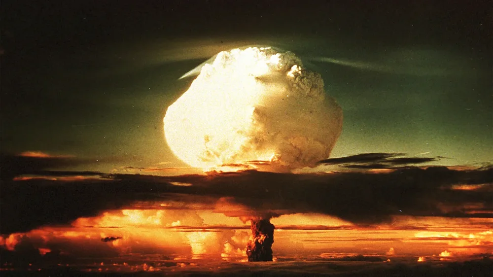 Shenja e bombës atomike brenda trupit të njeriut