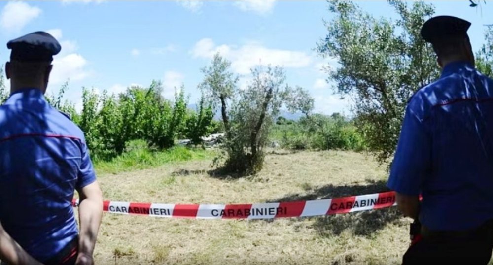 Rrëzohet avioni në Itali, vdesin babë e bijë
