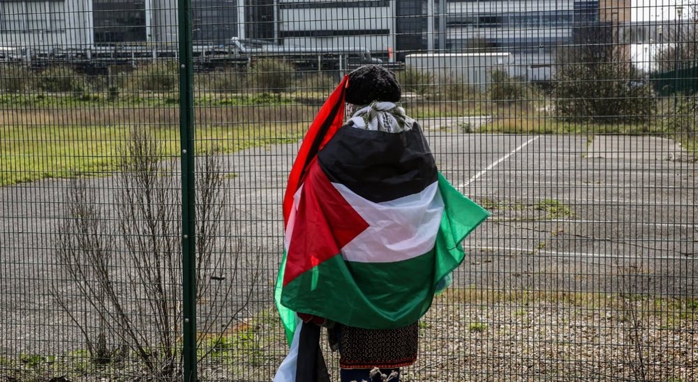 Mbyllet papritur fabrika e armëve izraelite në Britani pas protestave