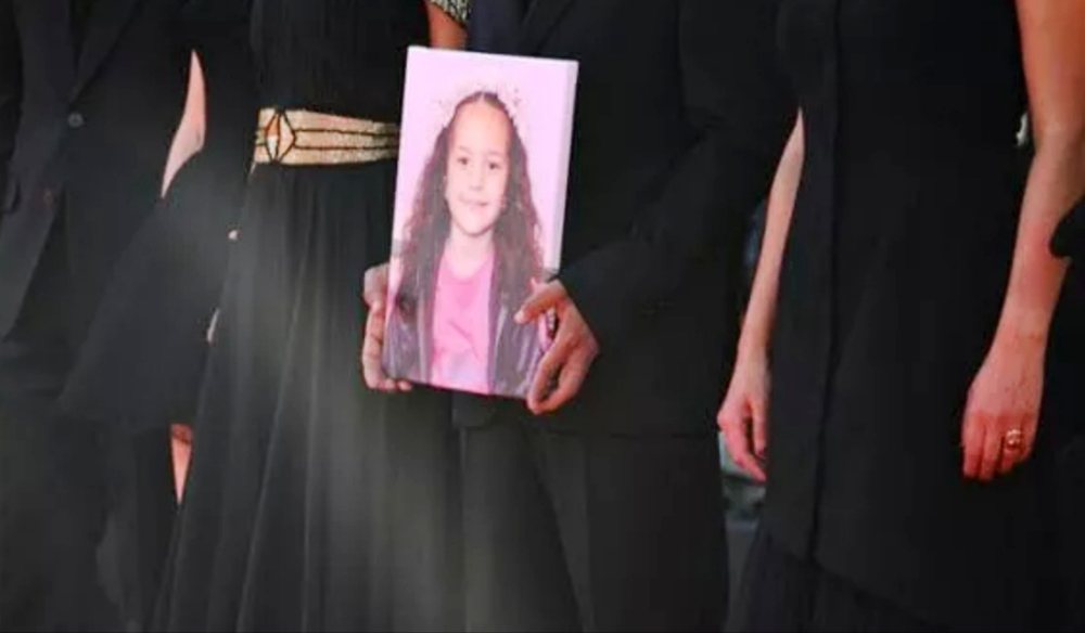 Nëna e Hindit: “Zëri i vajzës sime duhet ta zgjojë