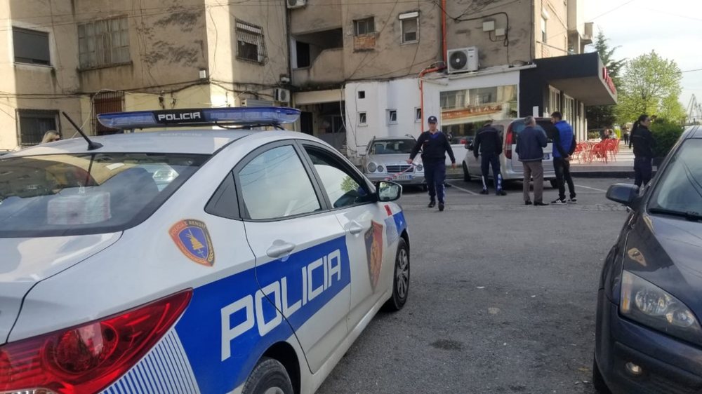 Konflikti mes fqinjëve në Durrës përfundon me dy të