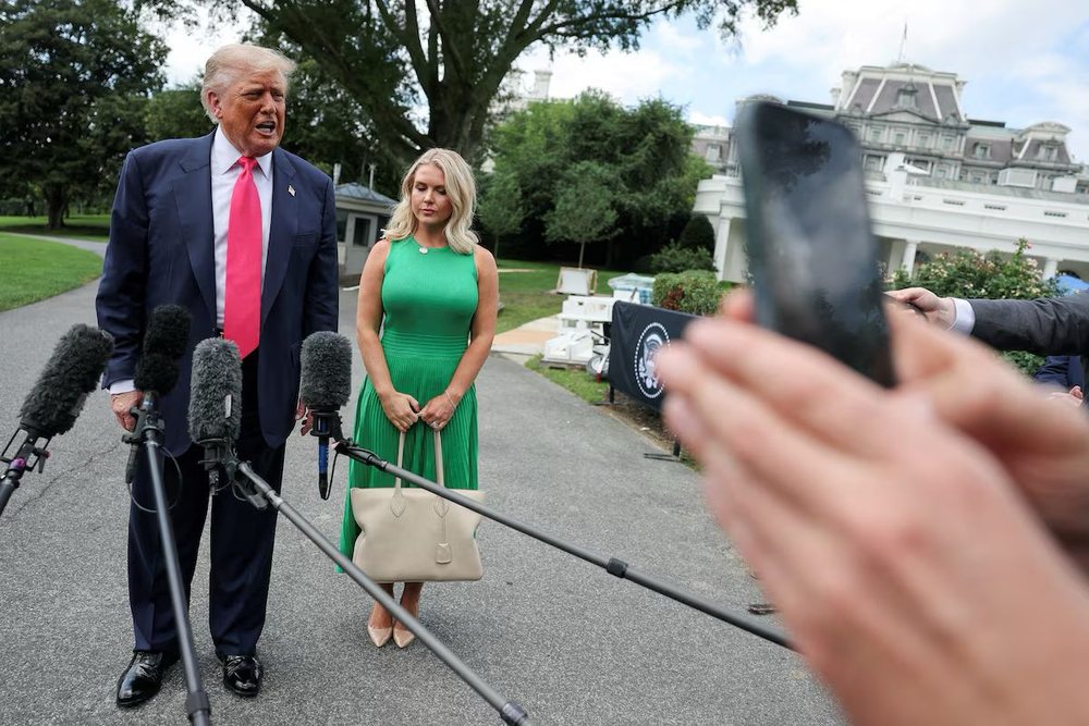 Trump merr rolin e zëdhënësit pas vrasjes së Charlie Kirk: