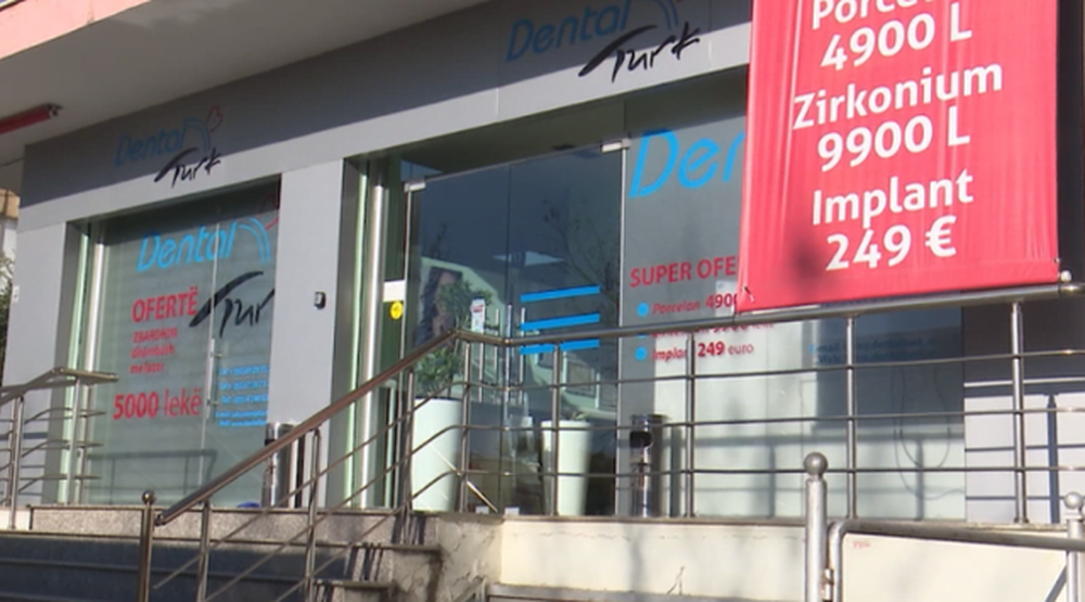 Scandal/ Turkish administrator of “Dental Turk” clinic arrested.