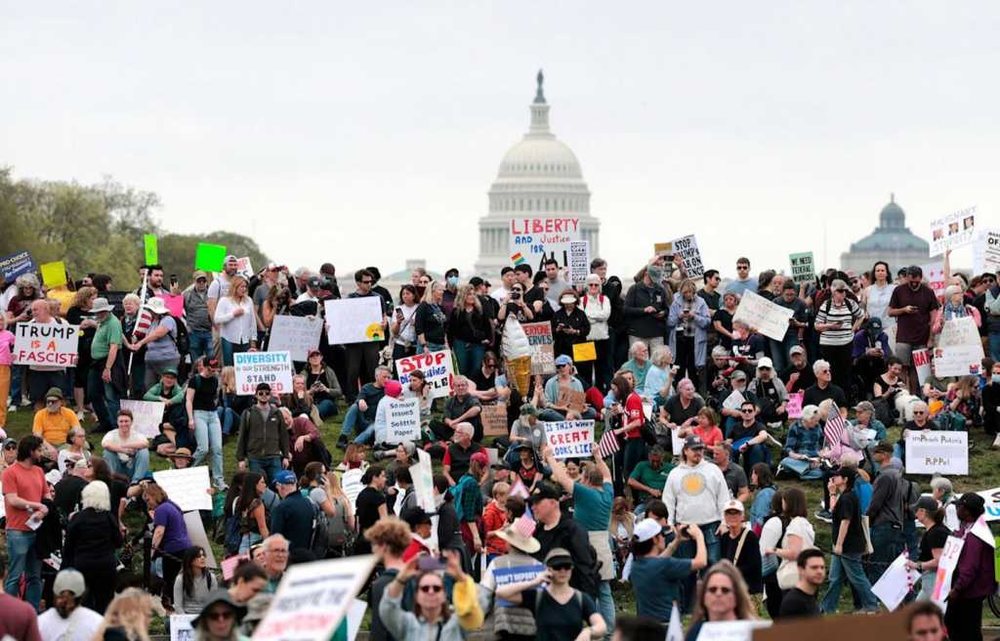 Massive rallies across the US, citizens against Trump's policies