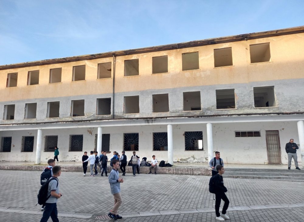 The Albanian government's promises have remained on paper", BIRN: