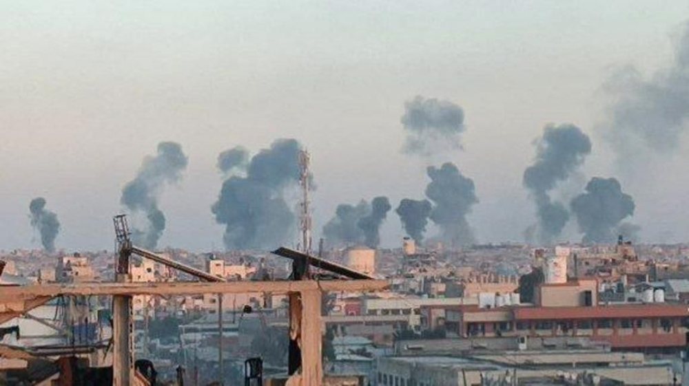 Israel resumes airstrikes in Gaza as mediators try to avoid resumption of war