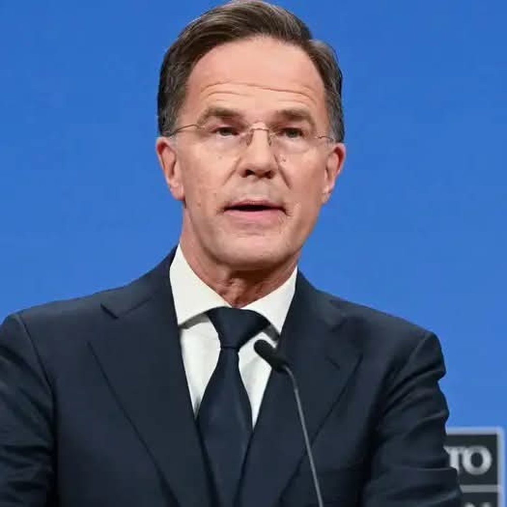 Rutte udhëton urgjentisht në Uashington
