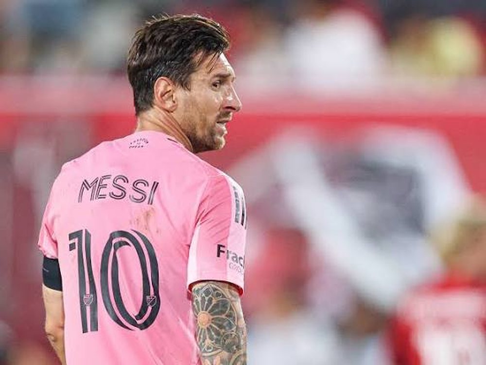 Lionel Messi "squelched" all speculation, the Argentine star signs