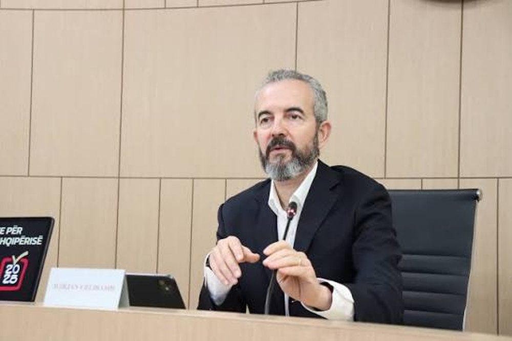 Celibashi i jep një vit kohë Ramës për reformën