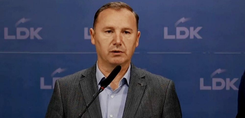 Incident in Pristina/ MP Armend Zemaj punches a citizen: He provoked me