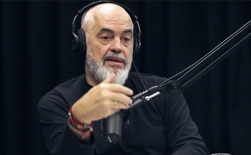 Rama për Binajn: Aktor humori që tani luan rolin e kandidatit për
