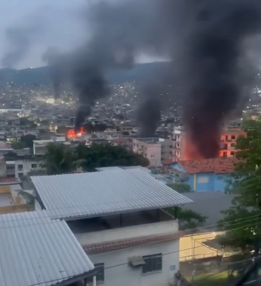Brazil, Rio de Janeiro in total chaos