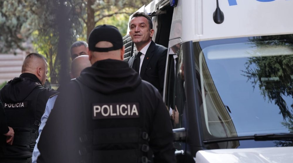 The President's request for incompetence from the Constitutional Court